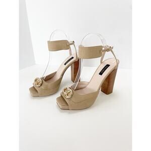 Escada platform nude sandal with gold details vintage 90s Y2K
